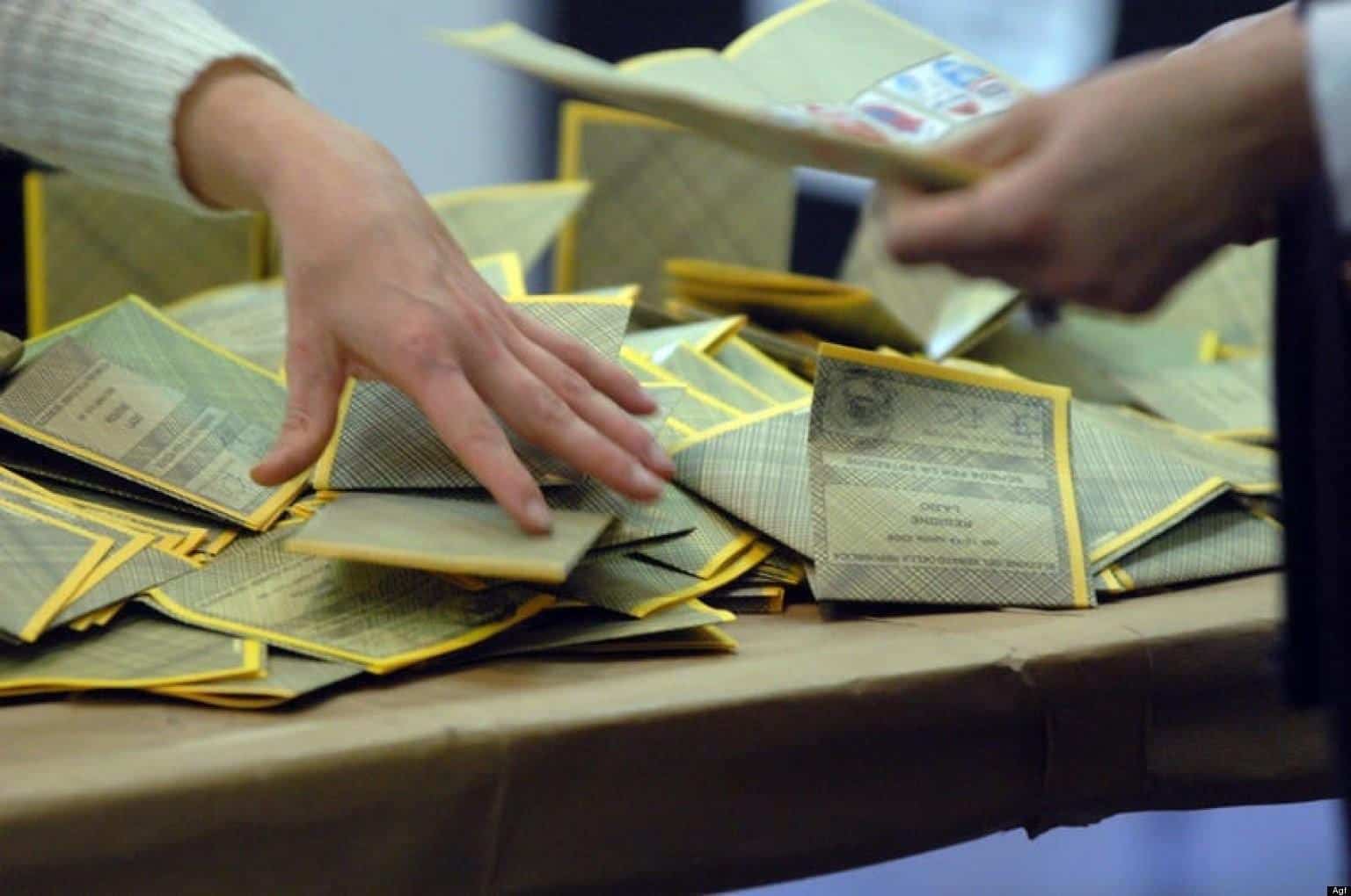 Elezioni Regionali: l'analisi dell'affluenza di Napoli e Caserta