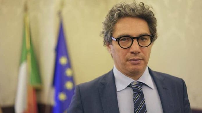 Castel Volturno, Santillo porta il problema "taxi del degrado" in Parlamento