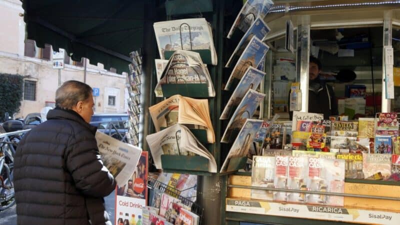 Napoli: le edicole diventano digitali