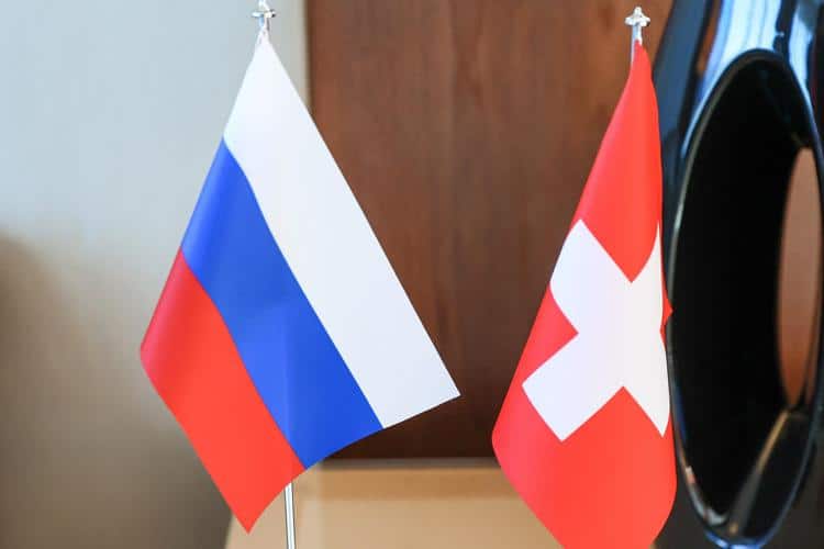 La Svizzera si allinea all’UE: sanzioni in arrivo per la Russia