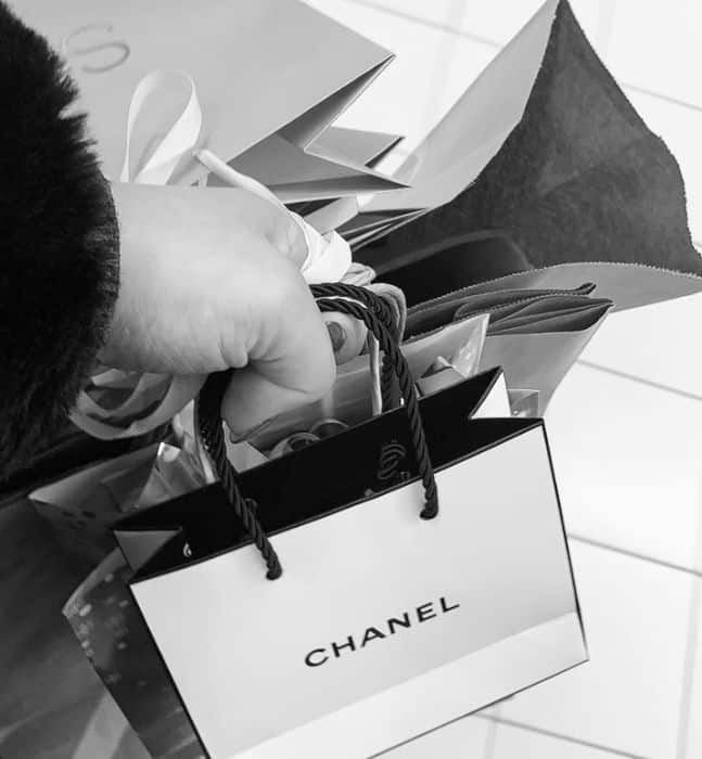 Russofobia: è braccio di ferro tra le influencer russe e Chanel