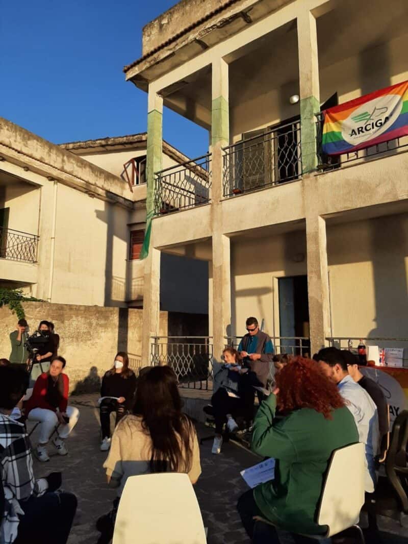 informareonline-il-cinema-sul-lago-rain-arcigay-caserta-incontra-il-parco-faber