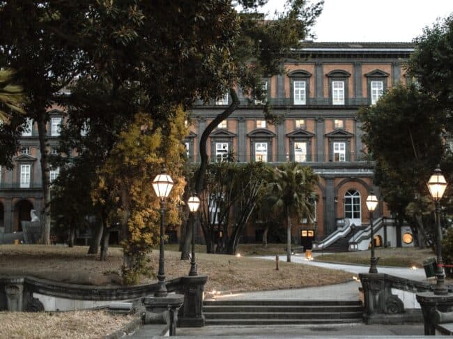 All'alba del 2026 record di visitatori all'ombra del Vesuvio: da Caserta a Pompei