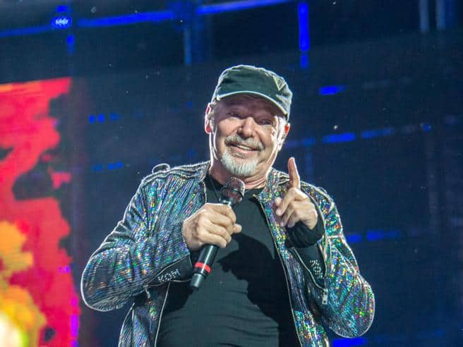 Vasco Rossi live allo stadio Maradona il 7 giugno: il programma del concerto