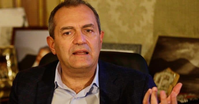 De Magistris: "Autonomia differenziata spezza in due l’Italia"