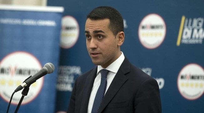 Luigi Di Maio lascia il Movimento Cinque Stelle: "È una scelta sofferta"