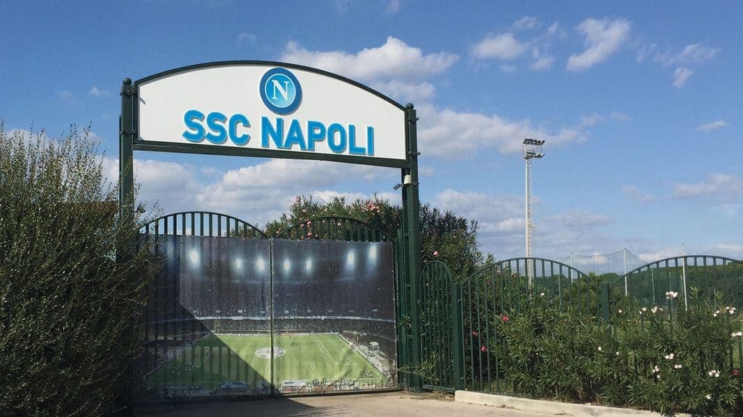 Il Napoli si sposta: stadio e centro sportivo lontani da Castel Volturno