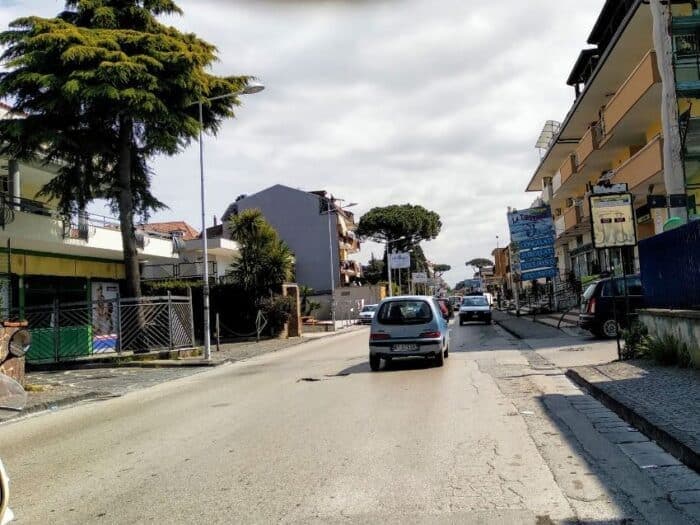 Giugliano, miasmi su via Appia: nei guai azienda bufalina