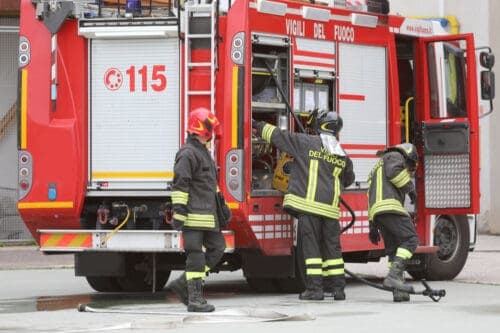 Incendio nel vesuviano, sindaco Di Sarno: "Dobbiamo essere sentinella"
