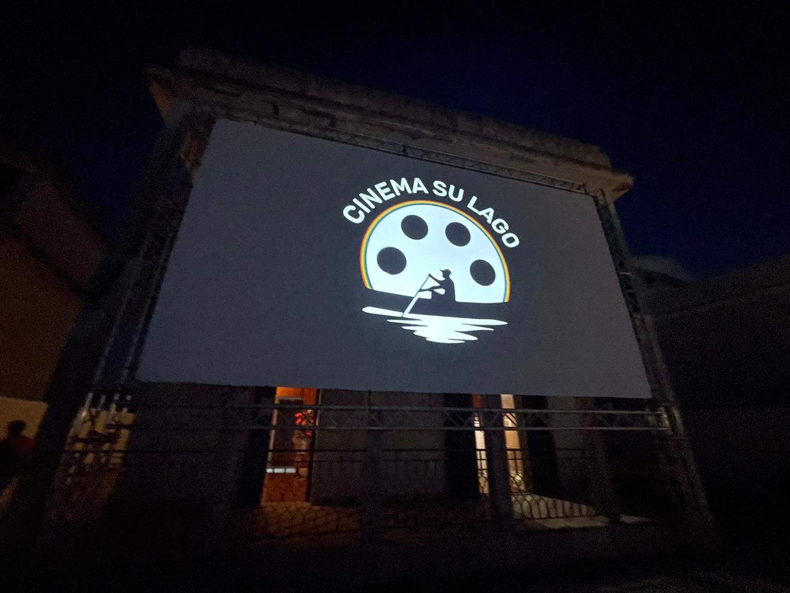 Cinema sul lago: ultimo appuntamento con "Tuo, Simon"