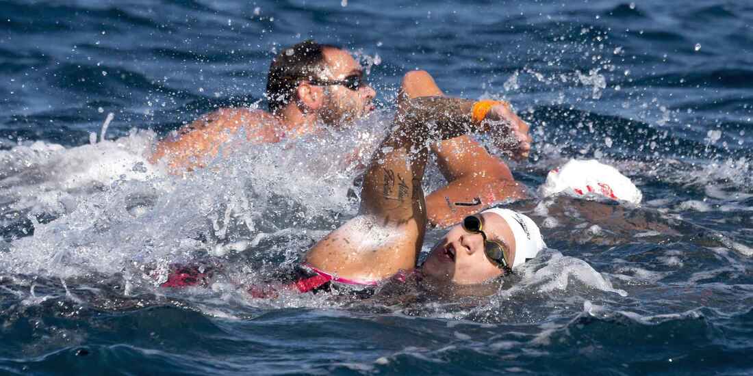 Nuoto di fondo: festa spagnola alla seconda prova Open della Capri-Napoli