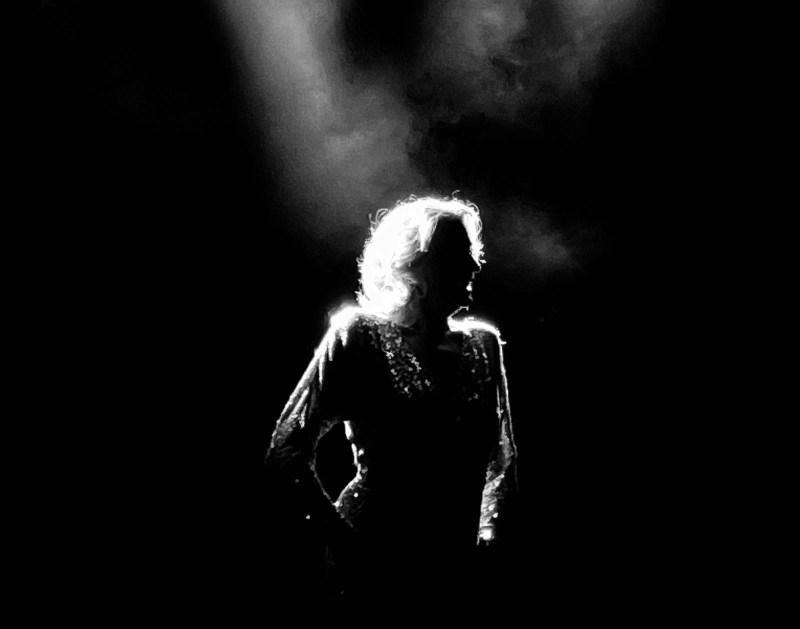 informareonline-ganza-diva-standing-ovation-per-drusilla-foer-al-belvedere-di-san-leucio