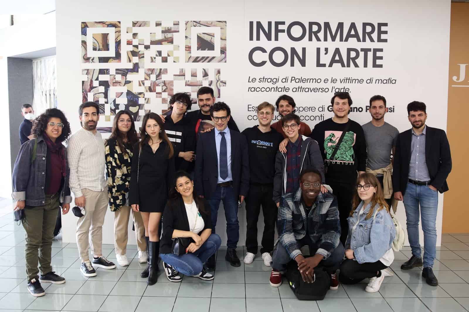 Informare con l'Arte