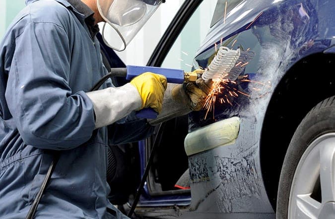 Carrozzeria: è possibile risarcire un lavoro eseguito male?