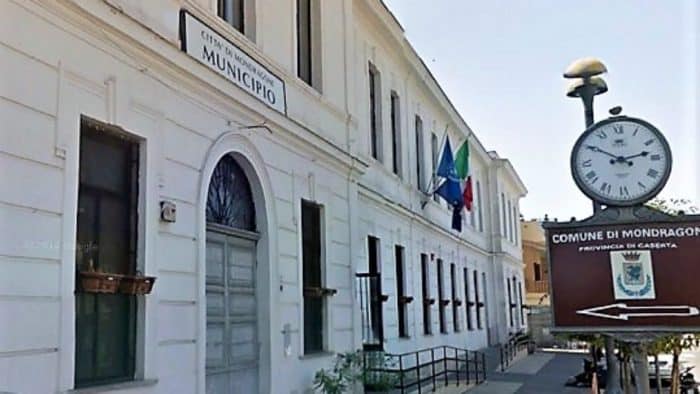 INCHIESTA. Più autobus verso Mondragone: andare a scuola non può essere un lusso