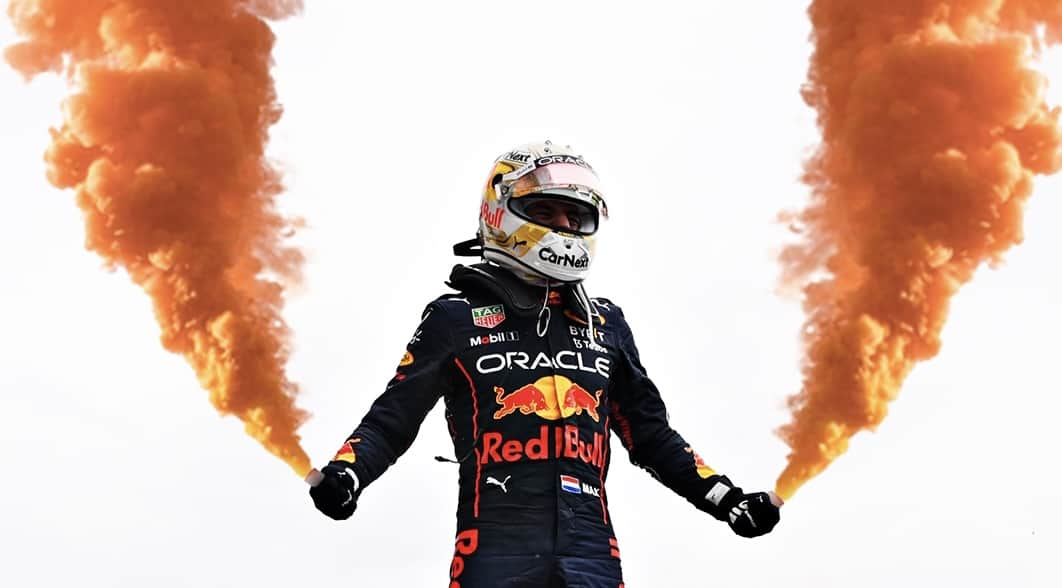 GP Olanda: Max Verstappen vince avanti alla muraglia orange