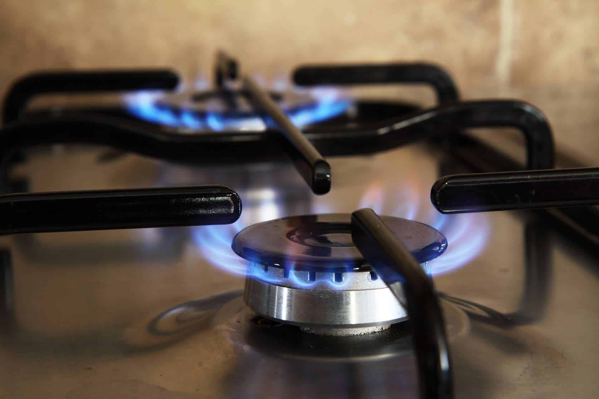 Caro Bolletta, gas, luce e risparmio: cosa c'è da sapere