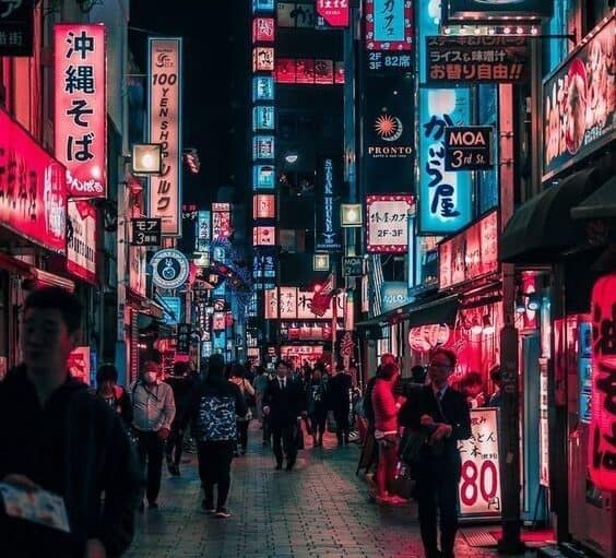Shanghai spegne le luci per la sostenibilità: rimarrà al buio due giorni ogni settimana