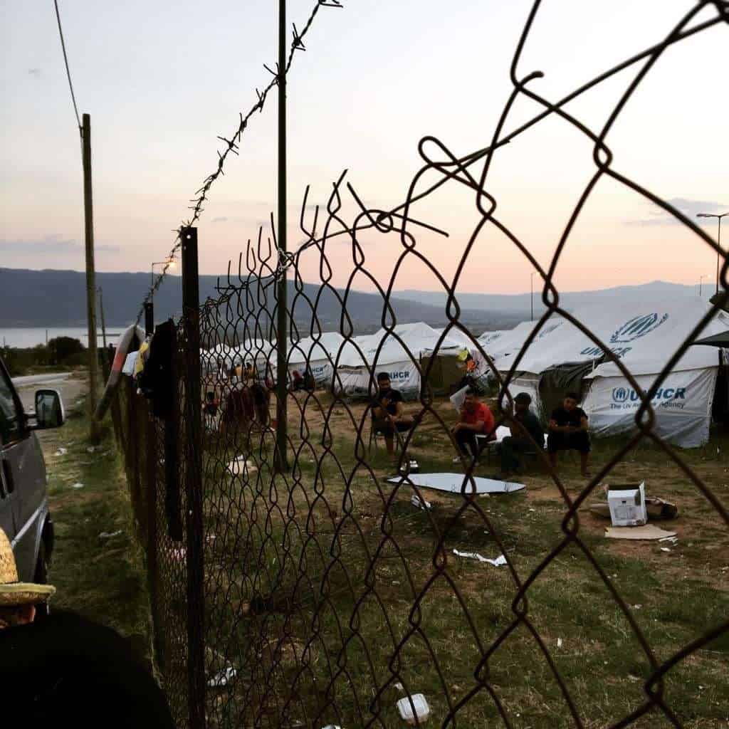 Diritto d'asilo in Grecia e orrori nei campi profughi: il racconto dall'interno