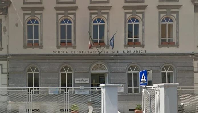 Caserta: genitori e docenti in piazza per difendere il diritto allo studio