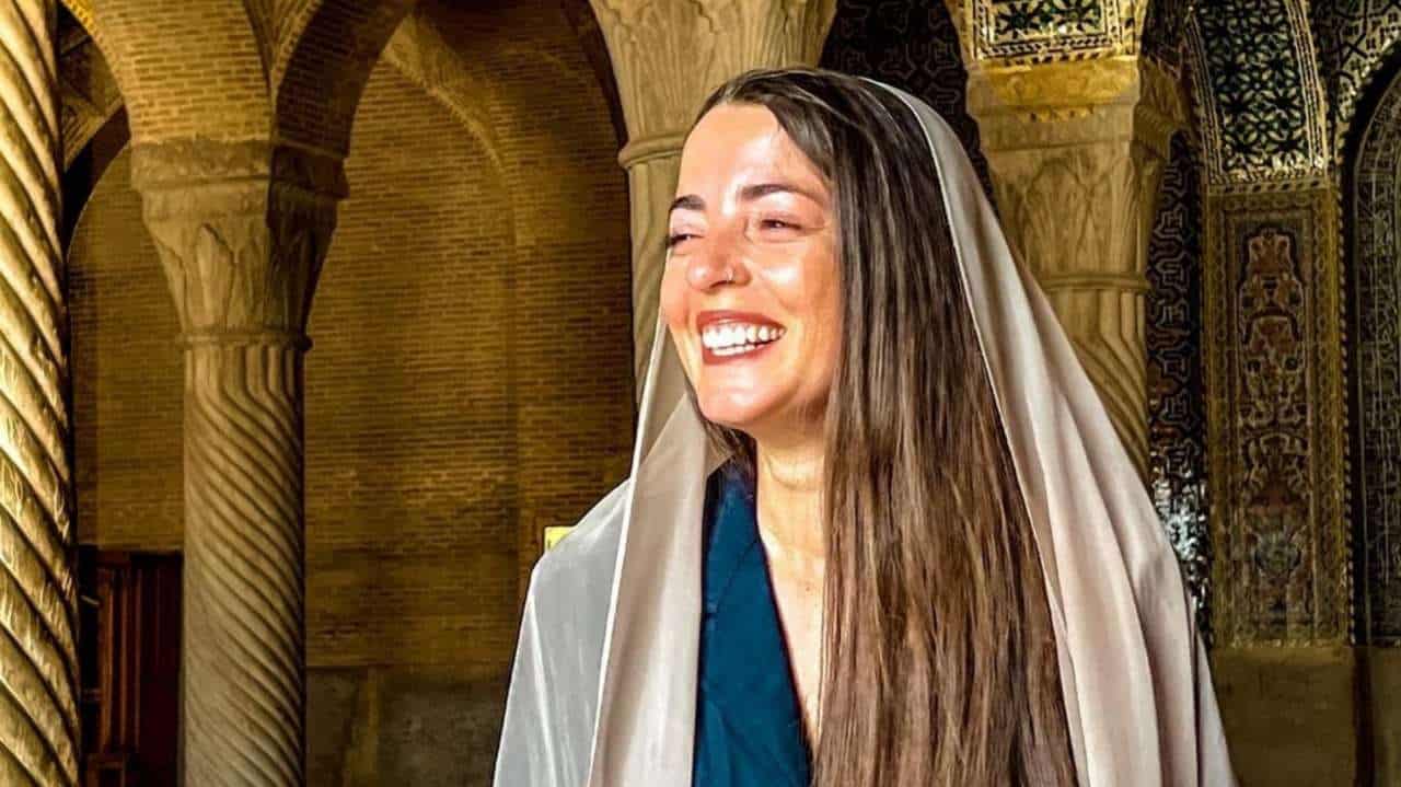 Le colpe di Alessia Piperno, la giovane italiana arrestata in Iran tra mille ombre