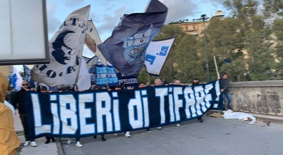 Al Maradona nuovi posti per i disabili, ma è impossibile vedere la partita: il caso di Emanuele