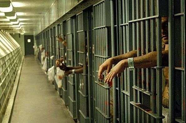 Napoli, quanto è importante la figura del Garante dei Detenuti