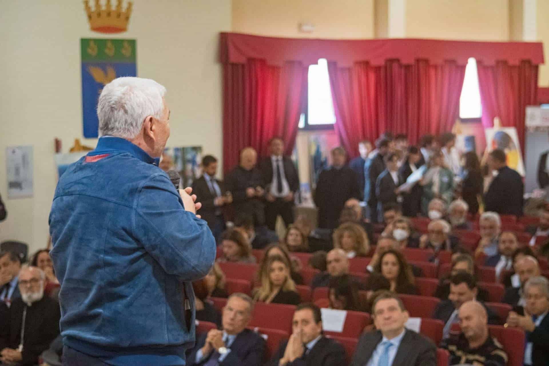 Il premio di Castel Volturno sarà un'opportunità per il territorio (e per il governo)