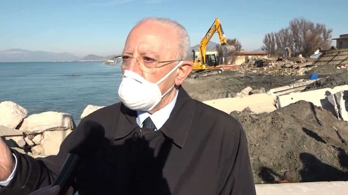 Castel Volturno. Le passerelle lasciatele alla moda