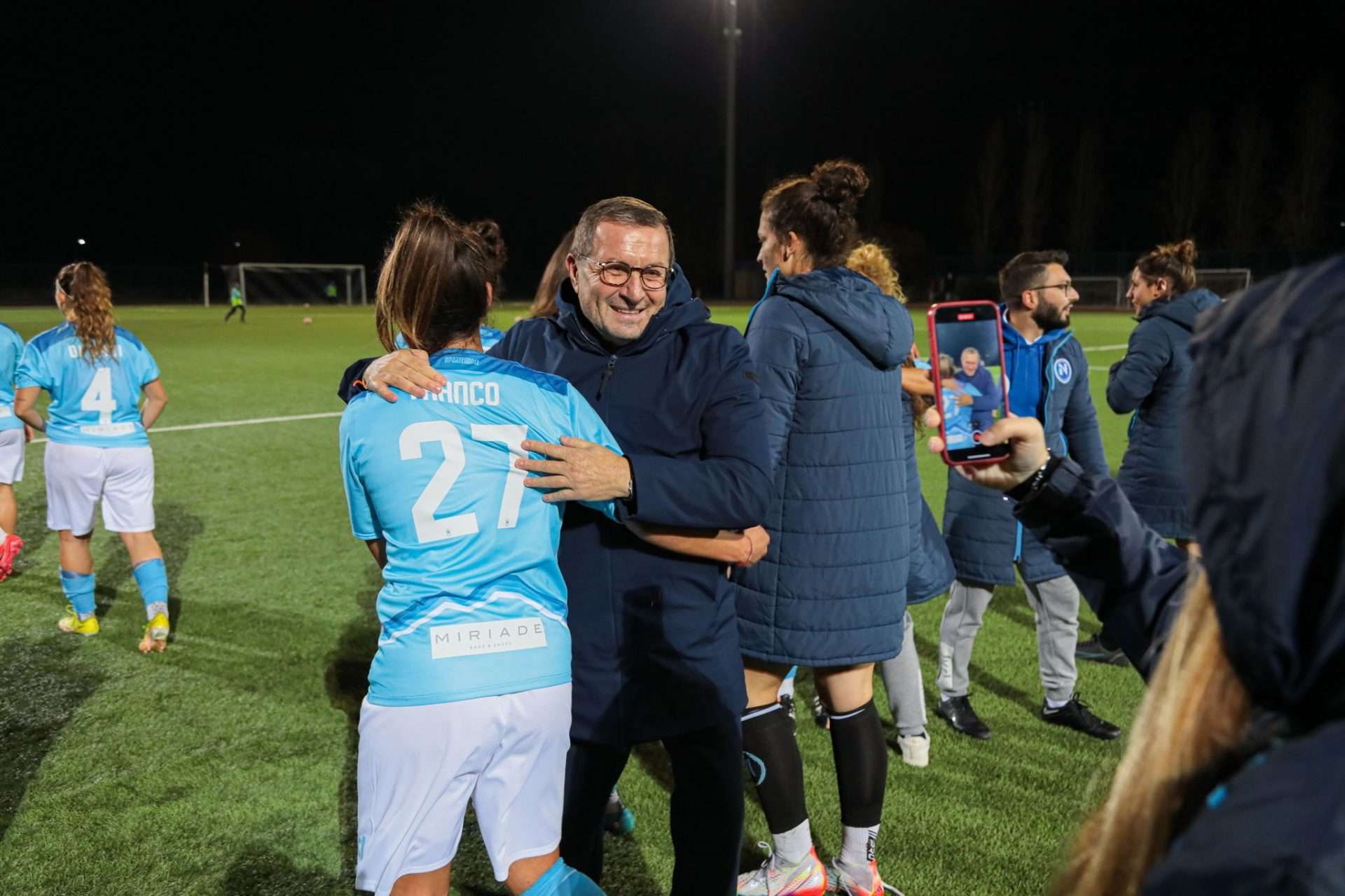 Napoli femminile: passione e valori per raccontare una città nel calcio