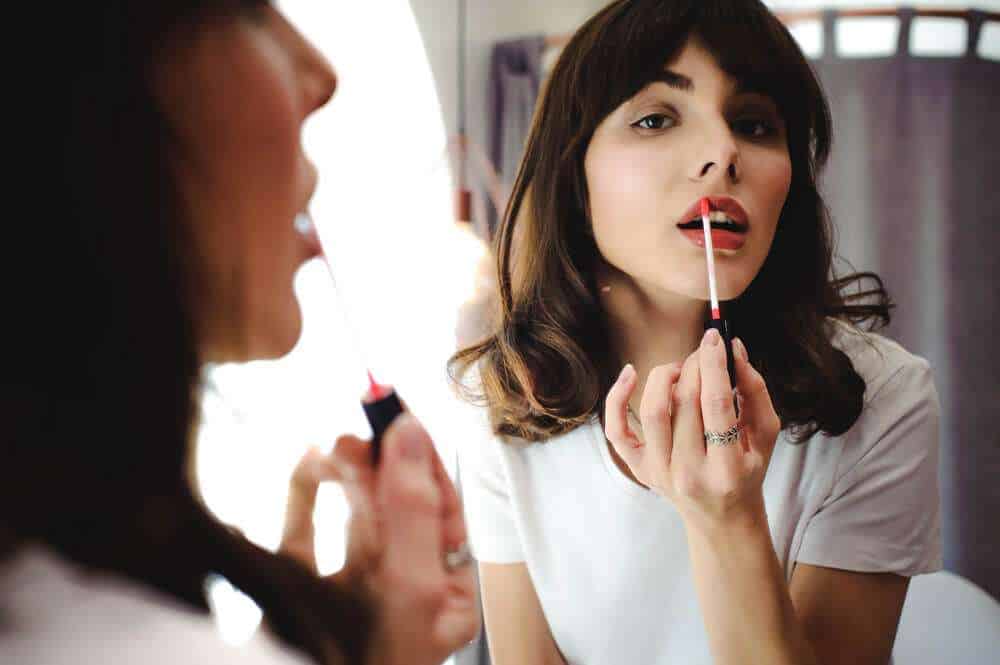 Cos'è l'effetto lipstick e perché dovremmo preoccuparci