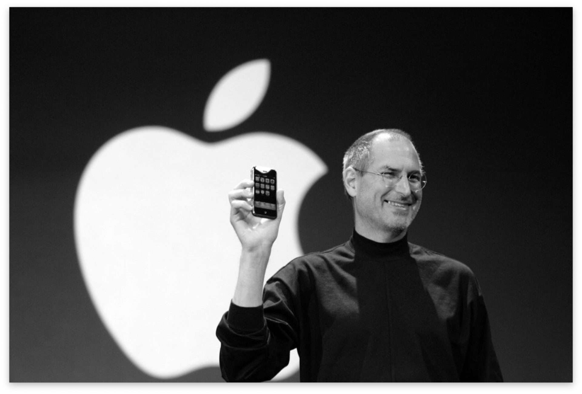 15 anni fa Steve Jobs presentava al mondo il primo iPhone