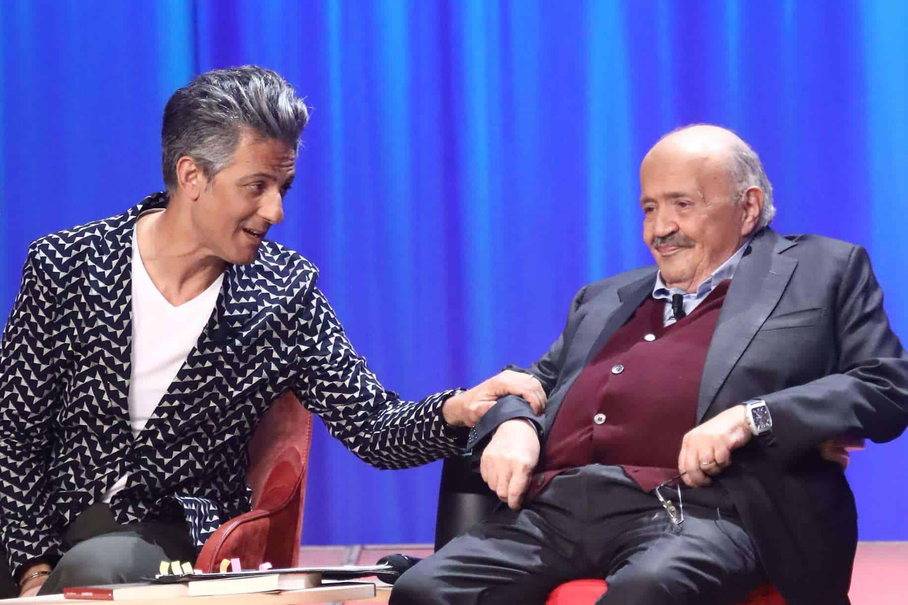 "Ciao amico mio, sono tre giorni che ti penso": la dedica di Fiorello a Maurizio Costanzo