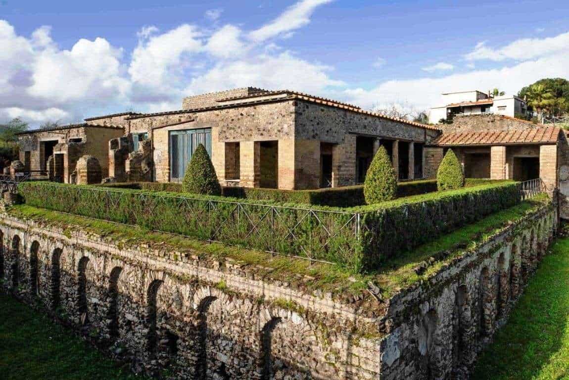 Area vesuviana: gli abusi edilizi coprono i beni archeologici