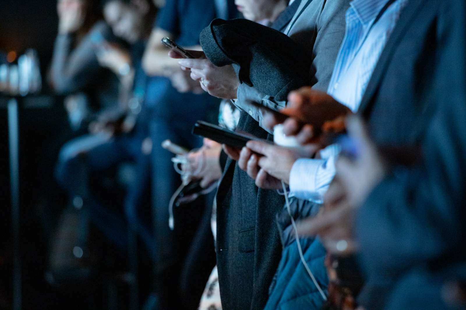 Paradosso della privacy: italiani preoccupati ma 4 su 5 usano i social