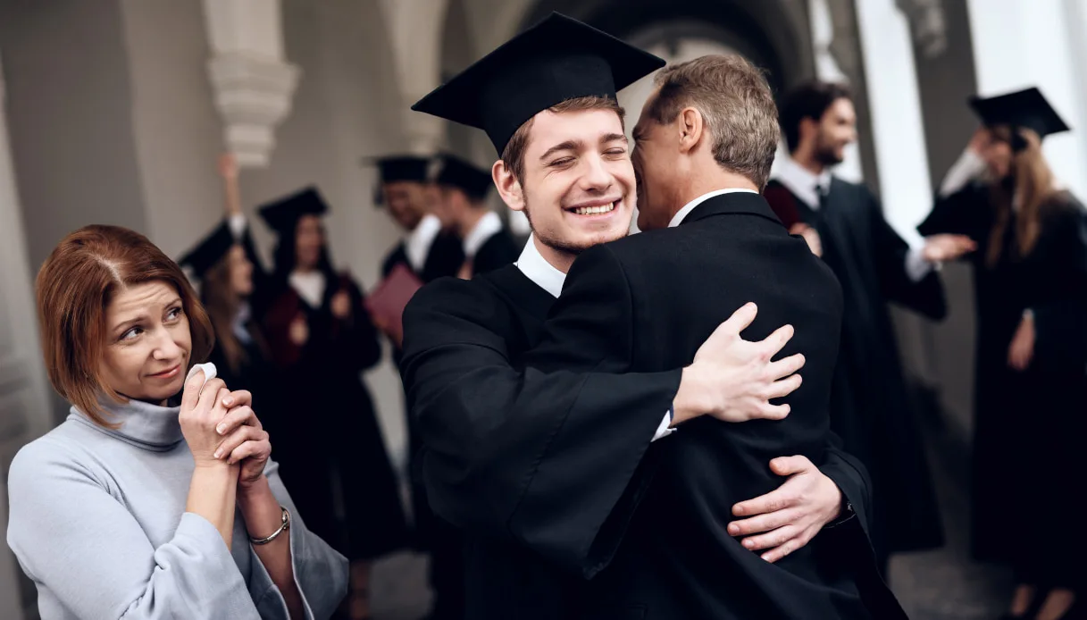 Laureati italiani in fuga: l'8% lavora all'estero