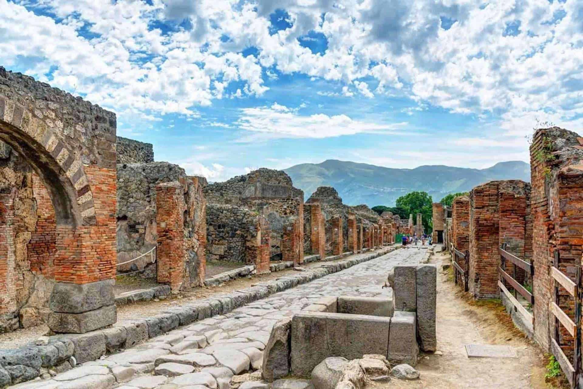 Pompei, ritrovati i resti di tre vittime dell'eruzione