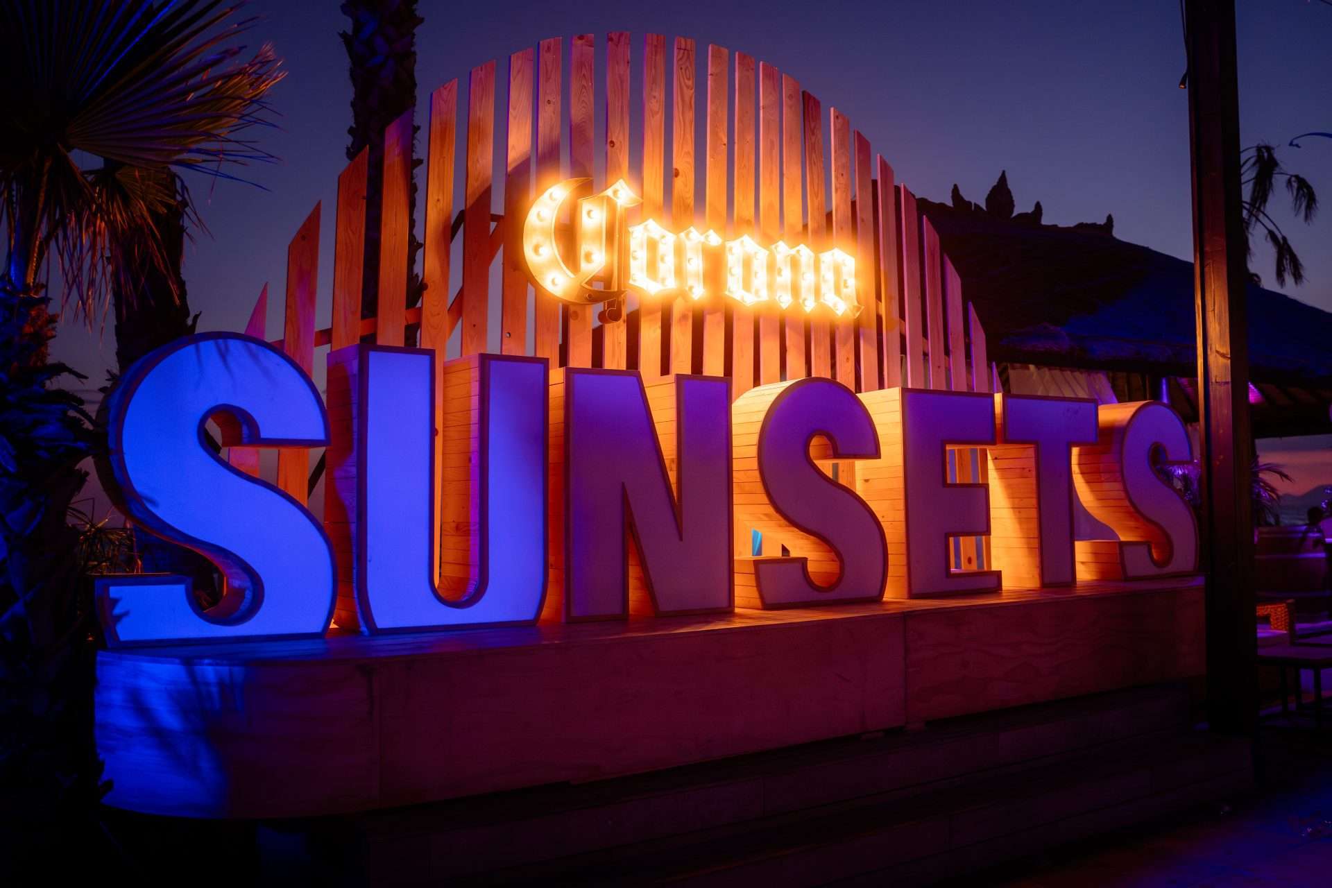 Corona Sunset Sessions al Rama Beach