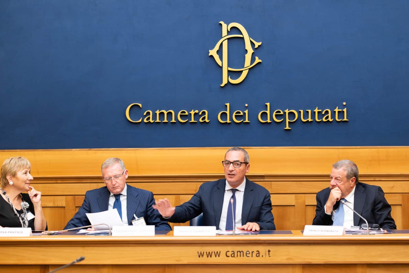 Praticò e Cerreto presentano il progetto "Ti aiuto a fare impresa"