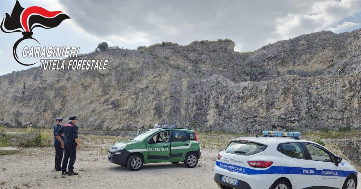 Artificieri in azione sul Monte Tifata: ordigno bellico esploso
