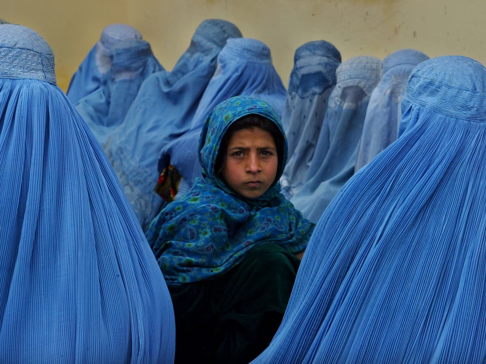 Kabul dopo due anni dalla presa dei Talebani