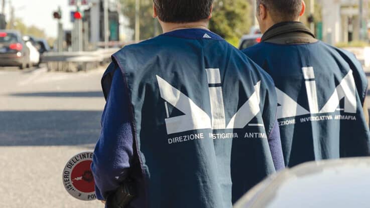 Maxi blitz a Napoli: 53 arresti per il clan Amato-Pagano