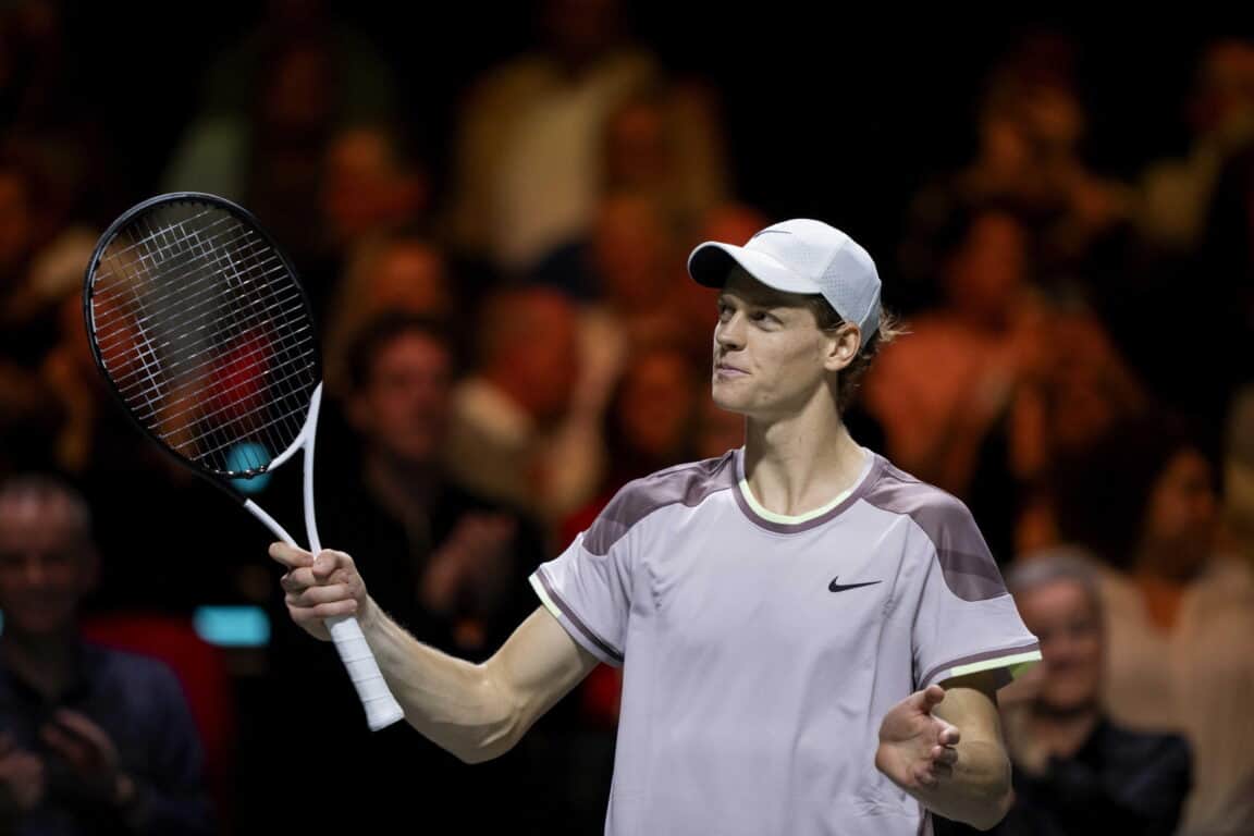 Trionfo Sinner anche a Rotterdam: battuto De Minaur. Da domani sarà il n°3 del mondo
