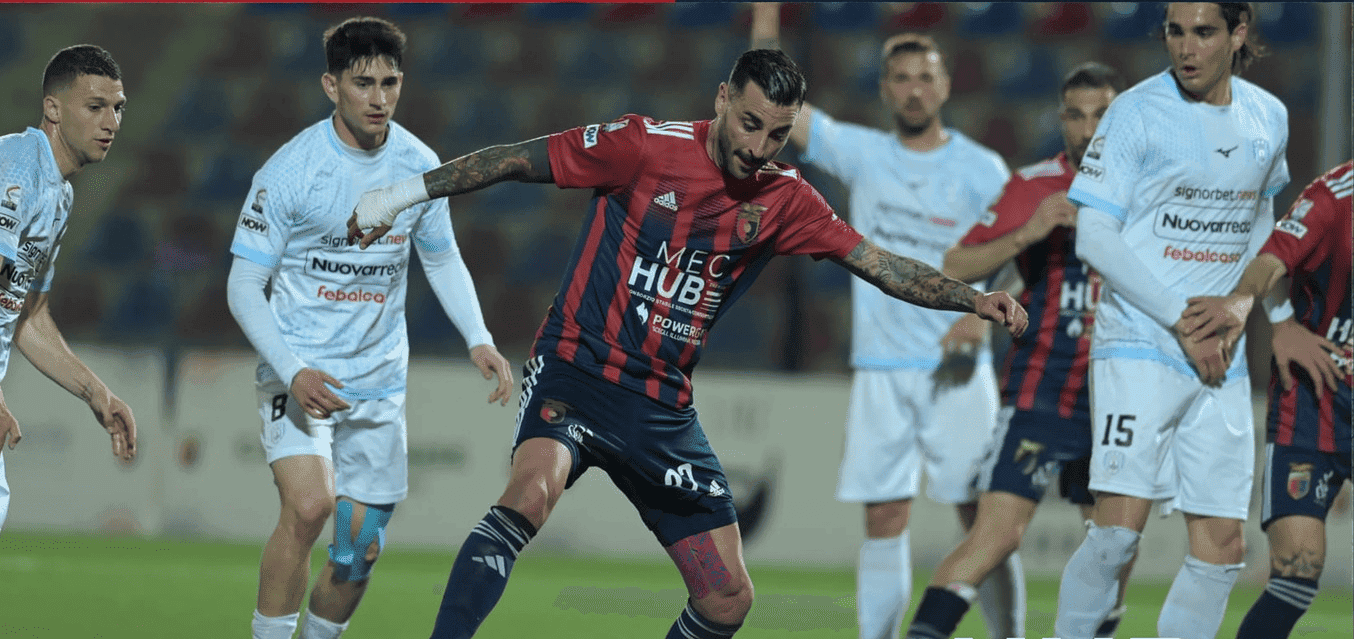La Casertana vince e convince allo stadio Pinto, 2-0 alla Virtus Francavilla