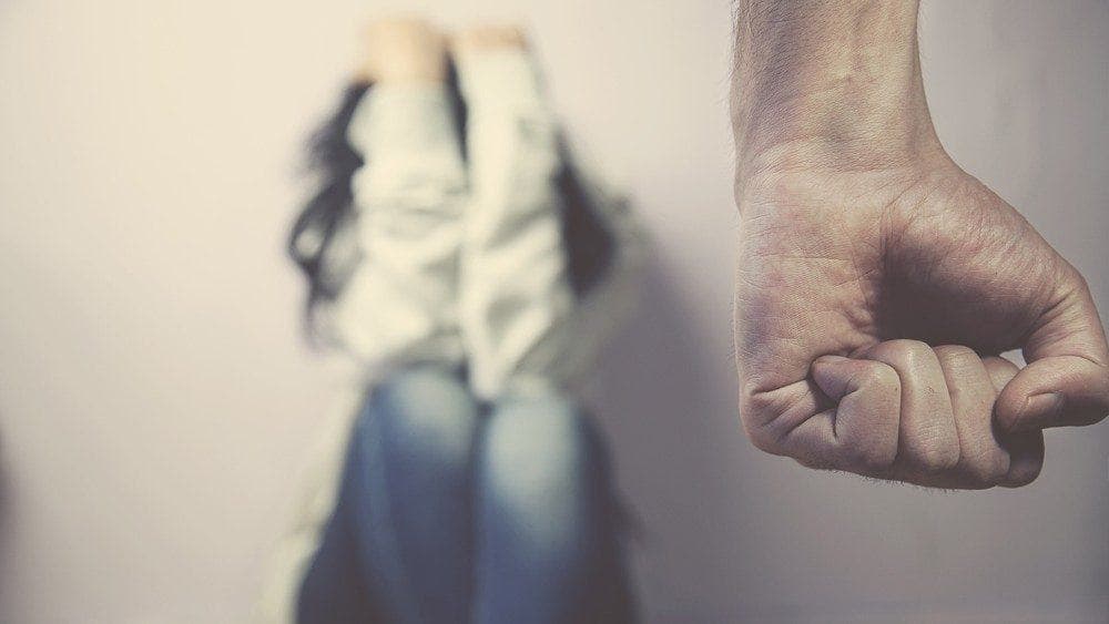 Il diario di Makka, che ha ucciso il padre violento: «Odia le donne»