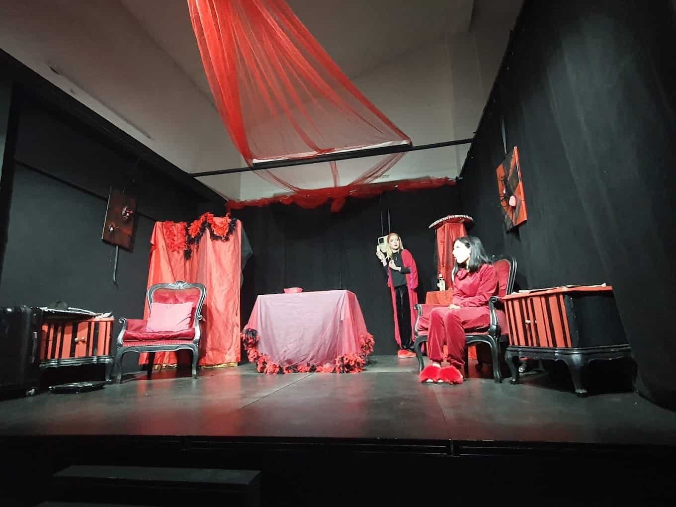 OTGL: teatro di quartiere come simbolo di umanità