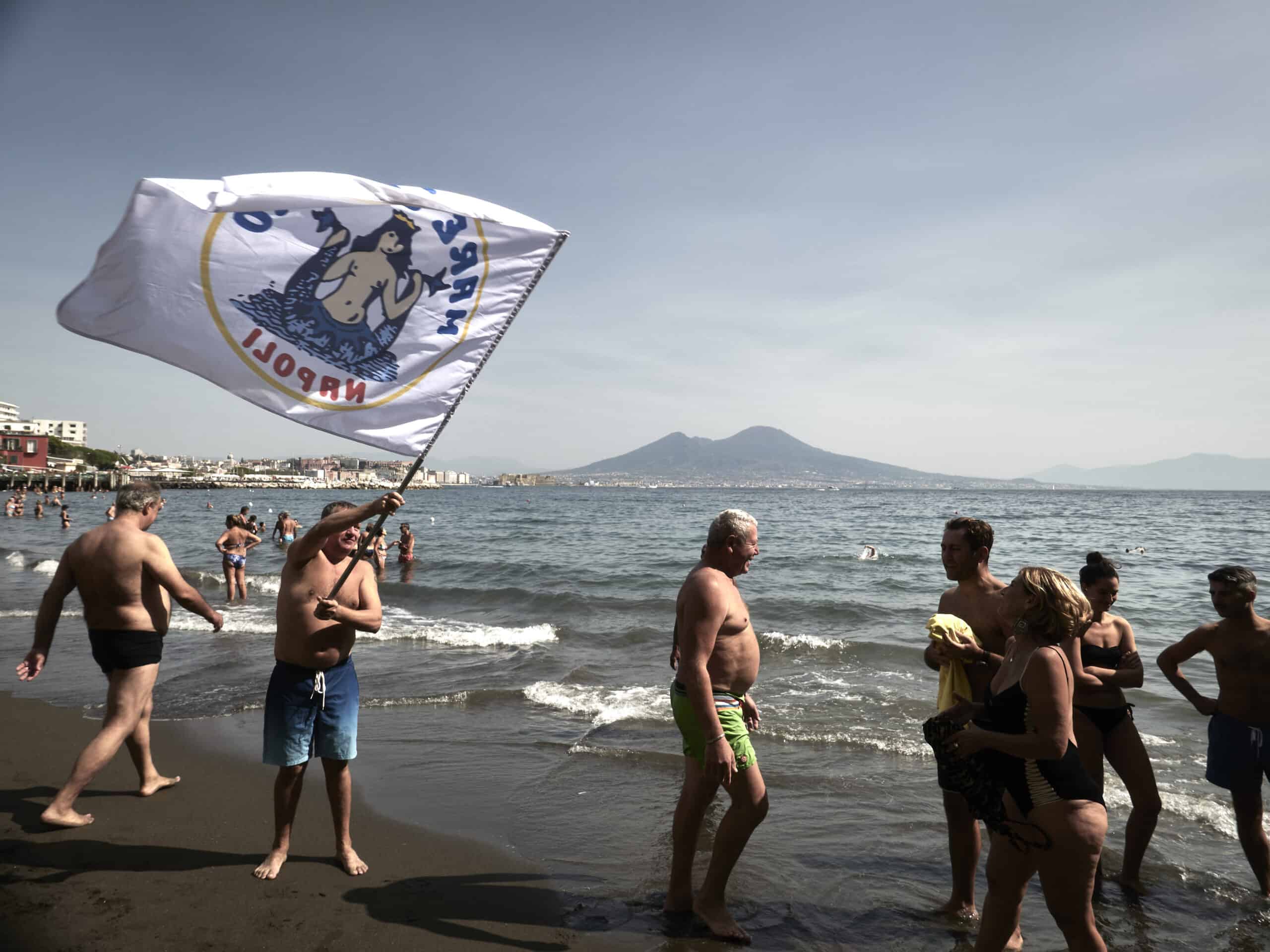 Mare Libero: la battaglia degli attivisti per la liberalizzazione delle spiagge