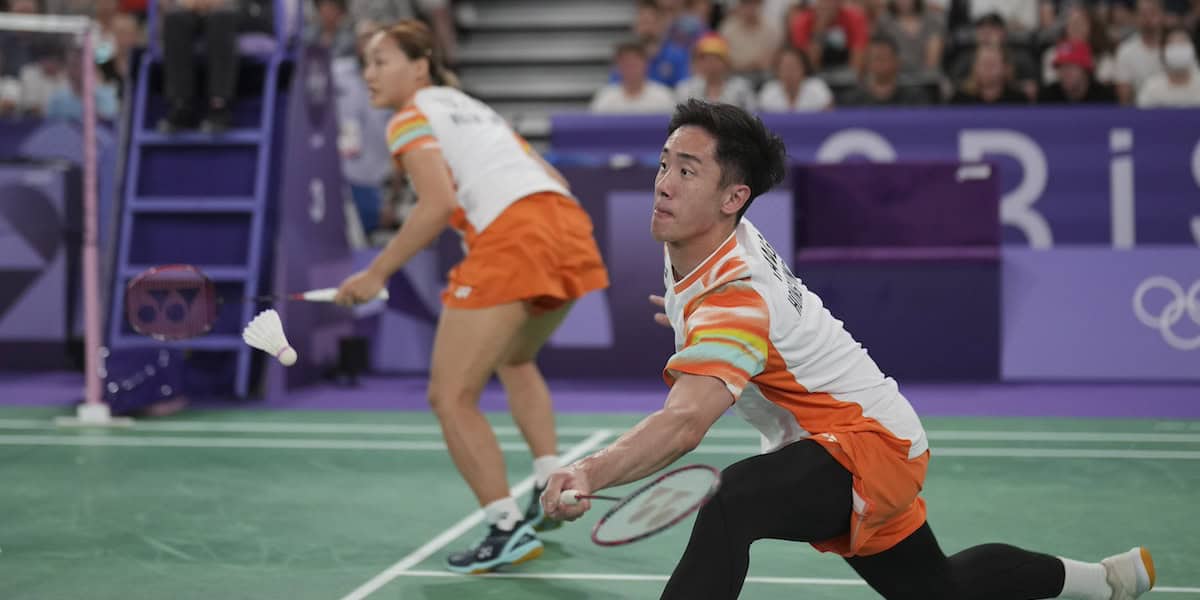 A Hong Kong si gioca a badminton per evitare "tentazioni sessuali"