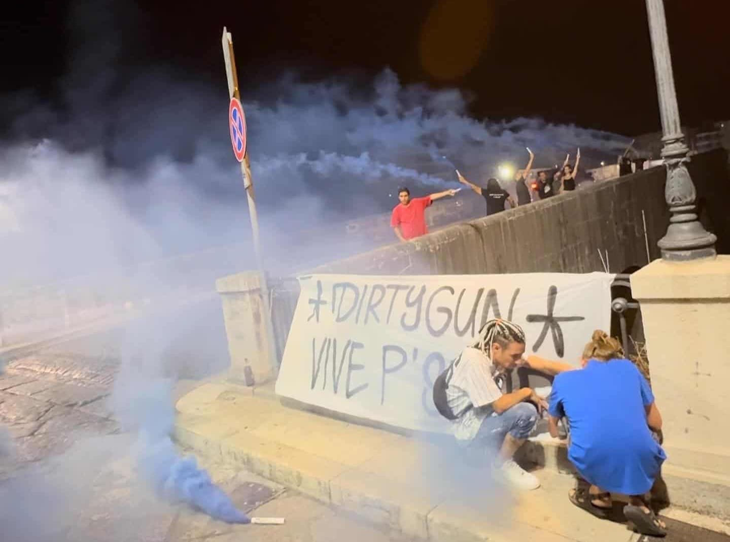 Che fastidio dà uno striscione?