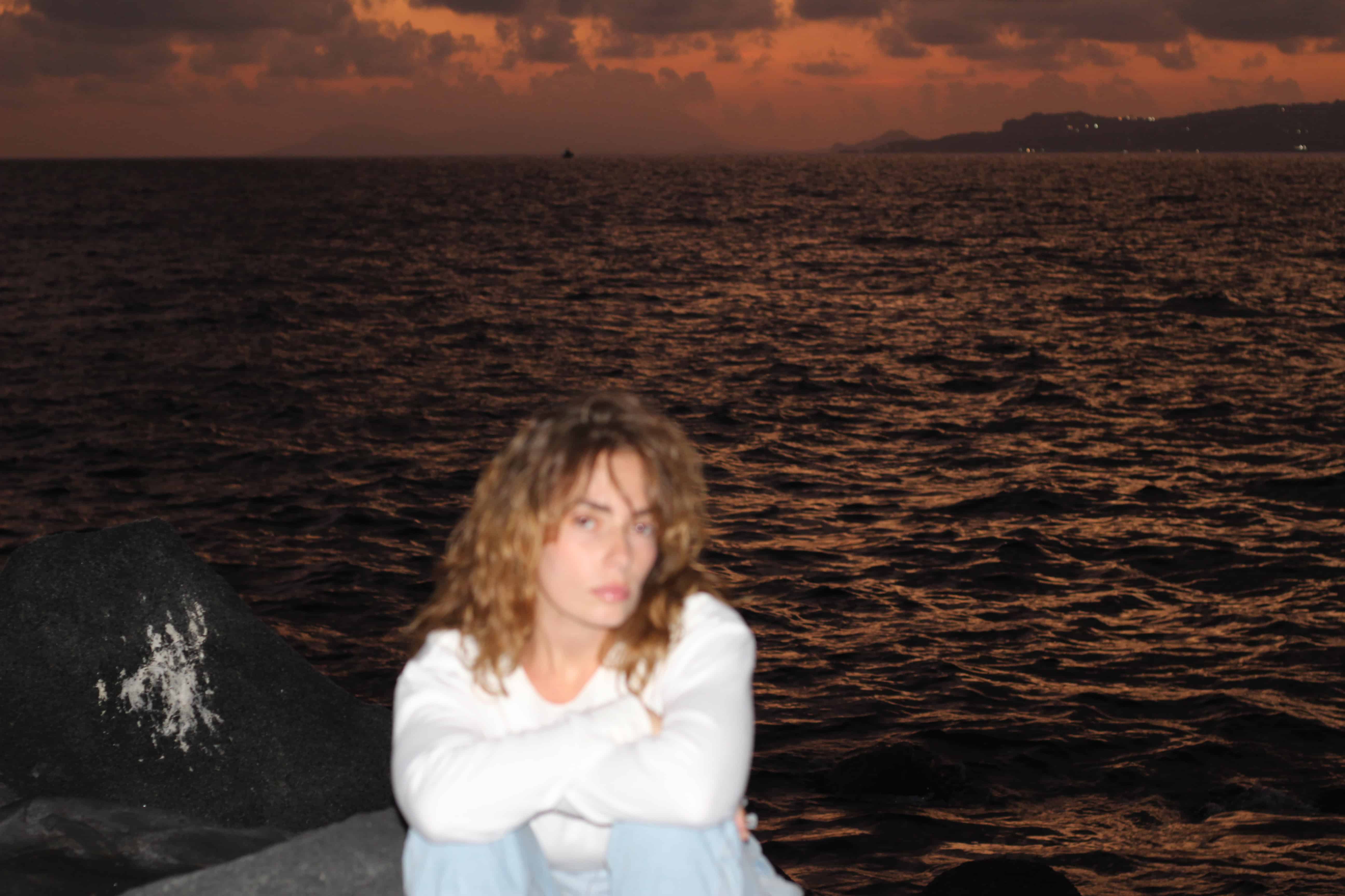 Il nuovo singolo di rxnn: "Sul Mare" esce il 27 Ottobre